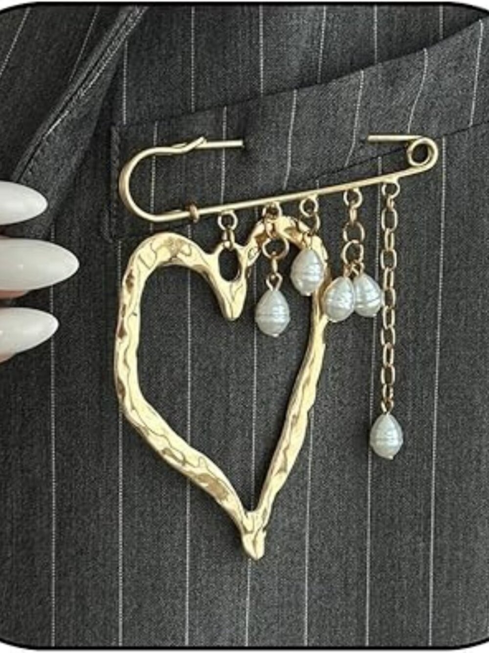 NEW Chunky Oversized Heart Safety Pin Brooch Pearl Tassel Chains Brooch Jewelry